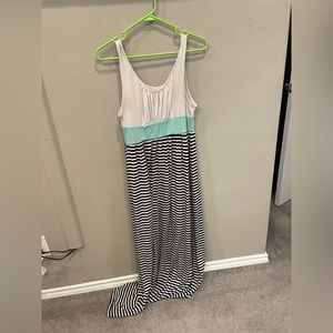 EUC Mossimo Size Large Empire style Maxi dress. White with stripes and teal